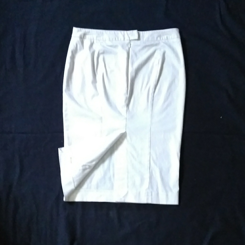 Skirt - Picture 3 of 5